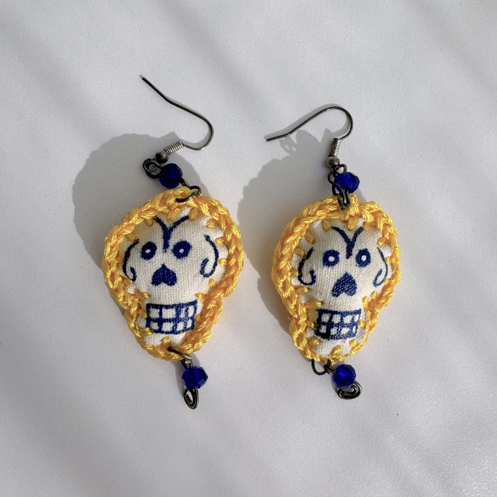 Halloween Ghost face earrings- new